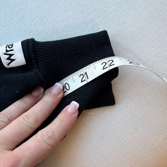 Wrangler long live cowboys cropped sweatshirt - Picture 9 of 9